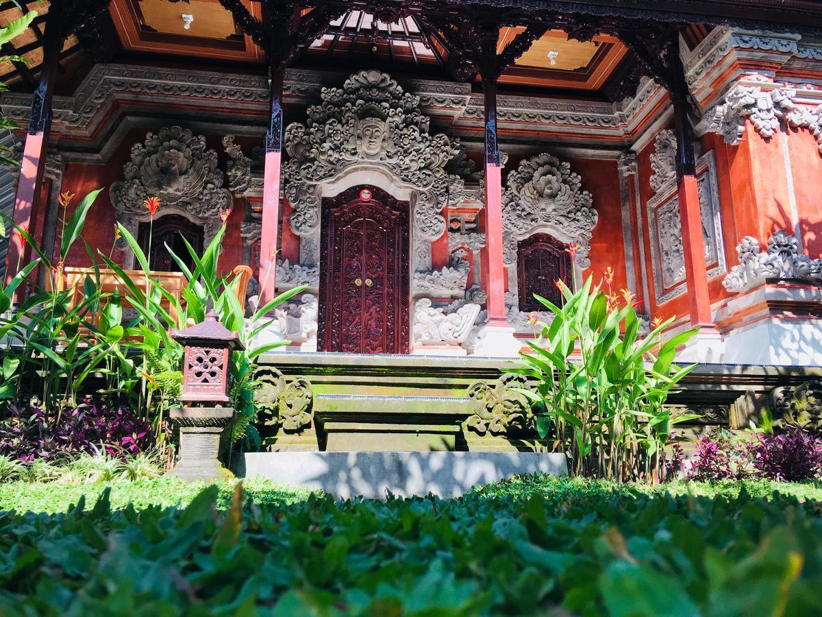 Local Family House Hotel Gianyar  Exterior photo