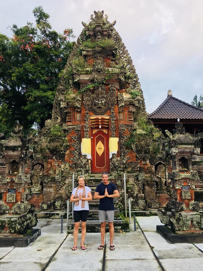 Local Family House Hotel Gianyar  Exterior photo